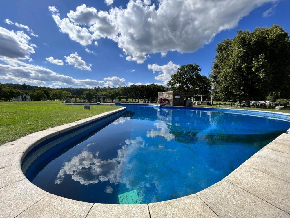 Wellness Hotel Orlik Kozarovice Екстер'єр фото